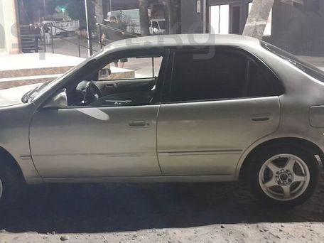 Toyota Corolla, 2000 — photo 4