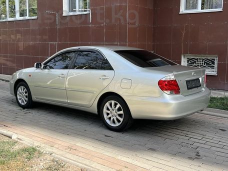 Toyota Camry, 2004 — photo 5