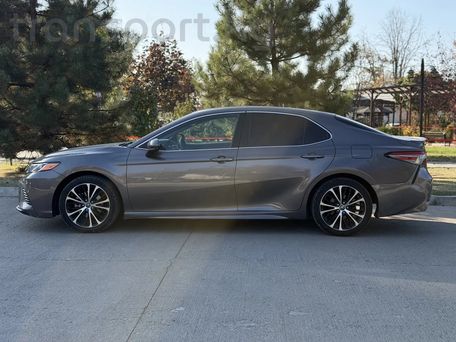 Toyota Camry, 2018 — photo 4