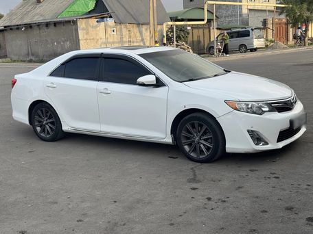 Toyota Camry, 2012 — фото 3