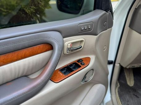 Lexus LX, 2005 — фото 12