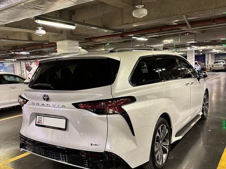 Toyota Granvia, 2024 — сүрөт 5