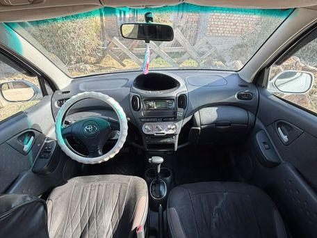 Toyota Yaris Verso, 2004 — 照片 9