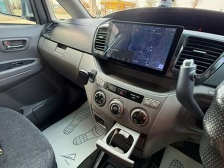Toyota Voxy, 2004 — сүрөт 3