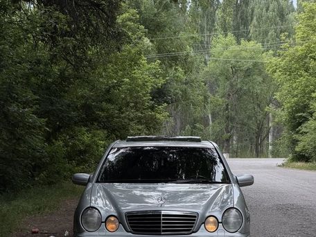Mercedes-Benz E-Класс, 2000 — сүрөт 1