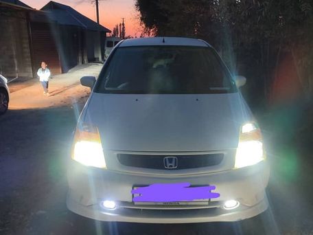 Honda Stream, 2002 — 照片 11
