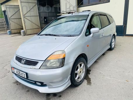 Honda Stream, 2001 — photo 2