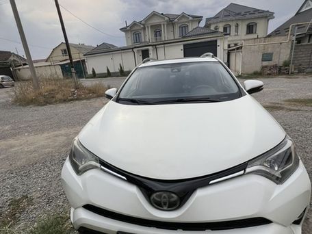 Toyota RAV4, 2018 — фото 2