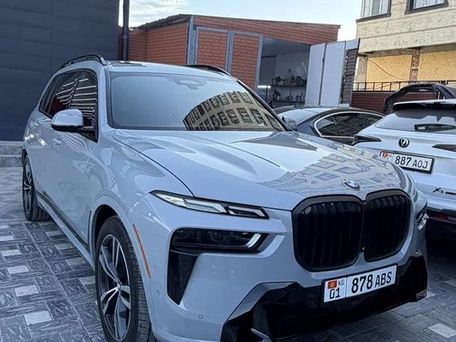 BMW X7, 2023 — 照片 1