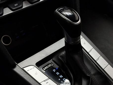 Hyundai Avante, 2019 — фото 10
