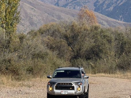 Toyota 4Runner, 2020 — photo 3