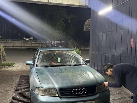 Audi A4, 2000 — сүрөт 7