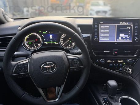 Toyota Camry, 2022 — photo 2