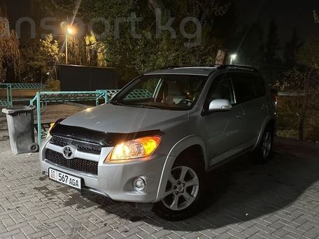 Toyota RAV4, 2011 — photo 1
