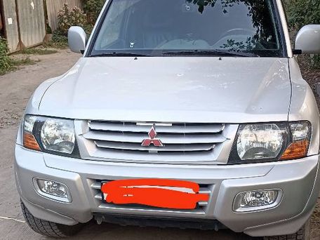 Mitsubishi Pajero, 2002 — 照片 1