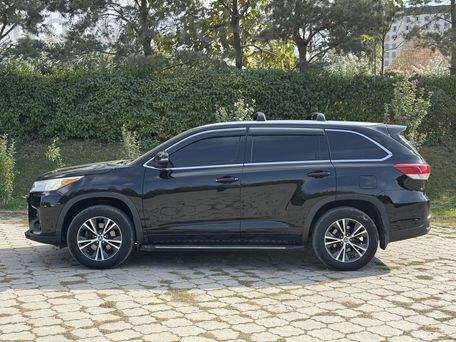 Toyota Highlander, 2019 — photo 2