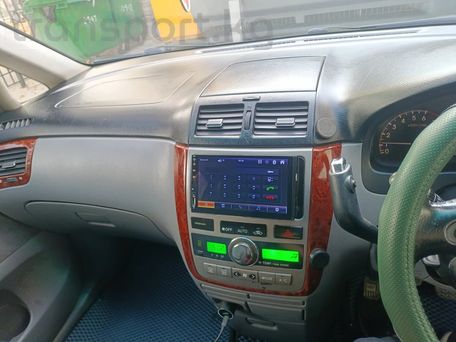 Toyota Ipsum, 2003 — фото 2