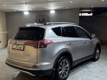 Toyota RAV4, 2018 — фото 4