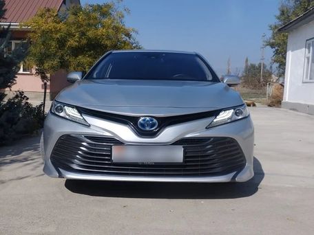 Toyota Camry, 2019 — photo 2