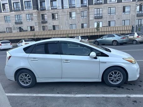 Toyota Prius, 2014 — фото 4