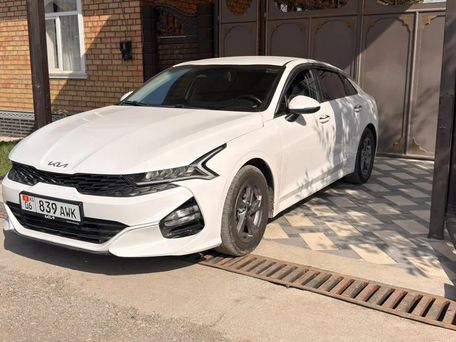 Kia K5, 2021 — photo 9