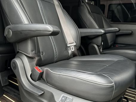 Hyundai Staria, 2023 — photo 8