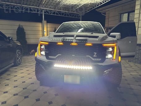 Ford F-150, 2025 — photo 1