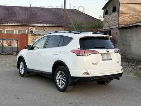 Toyota RAV4, 2017 — фото 6