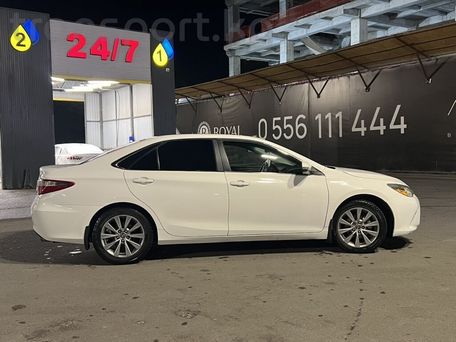 Toyota Camry, 2017 — photo 3