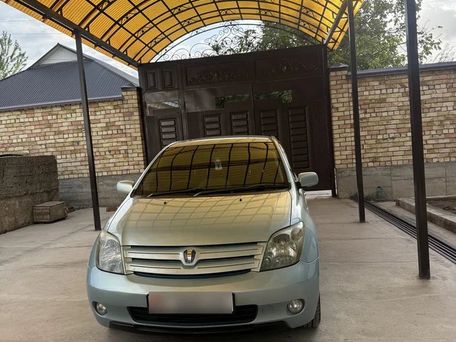 Toyota Ist, 2003 — сүрөт 1