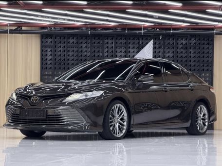 Toyota Camry, 2018 — 照片 3