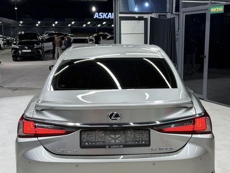 Lexus ES, 2018 — фото 2
