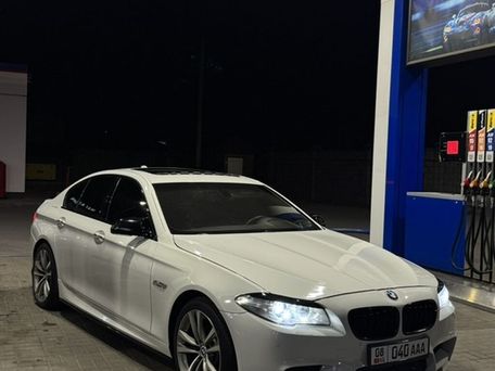 BMW 5 серии, 2015 — photo 1