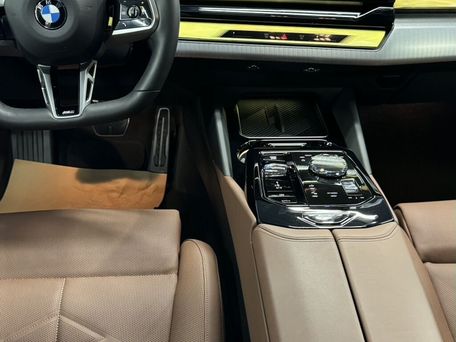 BMW 5 Series, 2025 — сүрөт 2