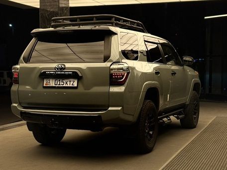 Toyota 4Runner, 2023 — фото 6