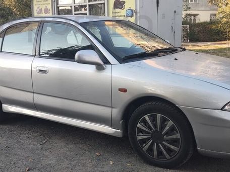 Mitsubishi Galant, 1999 — 照片 3