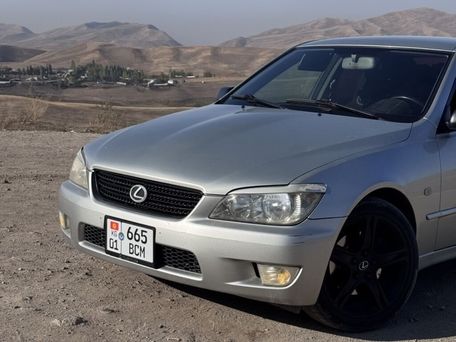 Lexus IS, 2002 — 照片 5