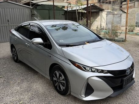 Toyota Prius, 2017