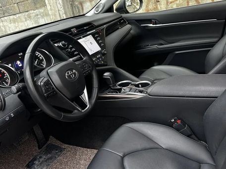 Toyota Camry, 2018 — сүрөт 6
