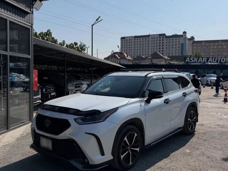 Toyota Highlander, 2021 — photo 1