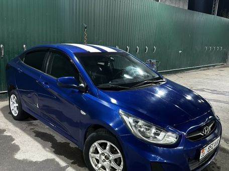 Hyundai Solaris, 2012 — photo 2