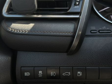 Toyota Camry, 2018 — сүрөт 6
