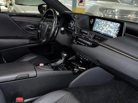 Lexus ES, 2019 — photo 4