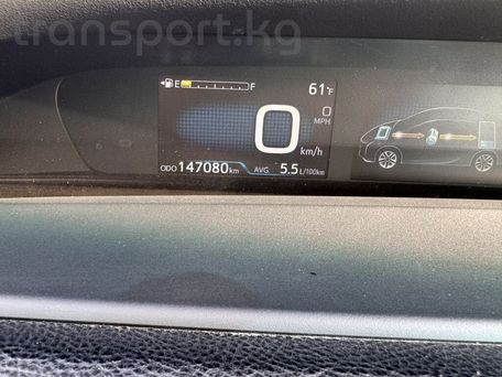 Toyota Prius, 2018 — фото 7