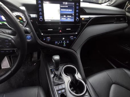 Toyota Camry, 2023 — photo 9