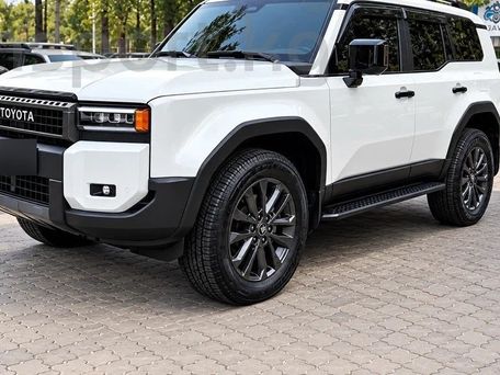 Toyota Land Cruiser, 2021 — фото 1