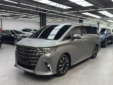 Toyota Alphard, 2025 — photo 1
