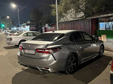 Toyota Camry, 2019 — photo 3