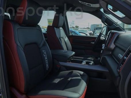 Dodge RAM, 2025 — 照片 4