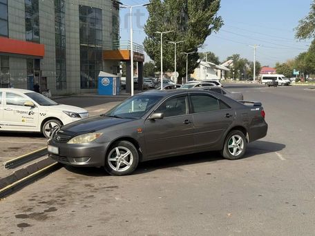 Toyota Camry, 2005 — сүрөт 3